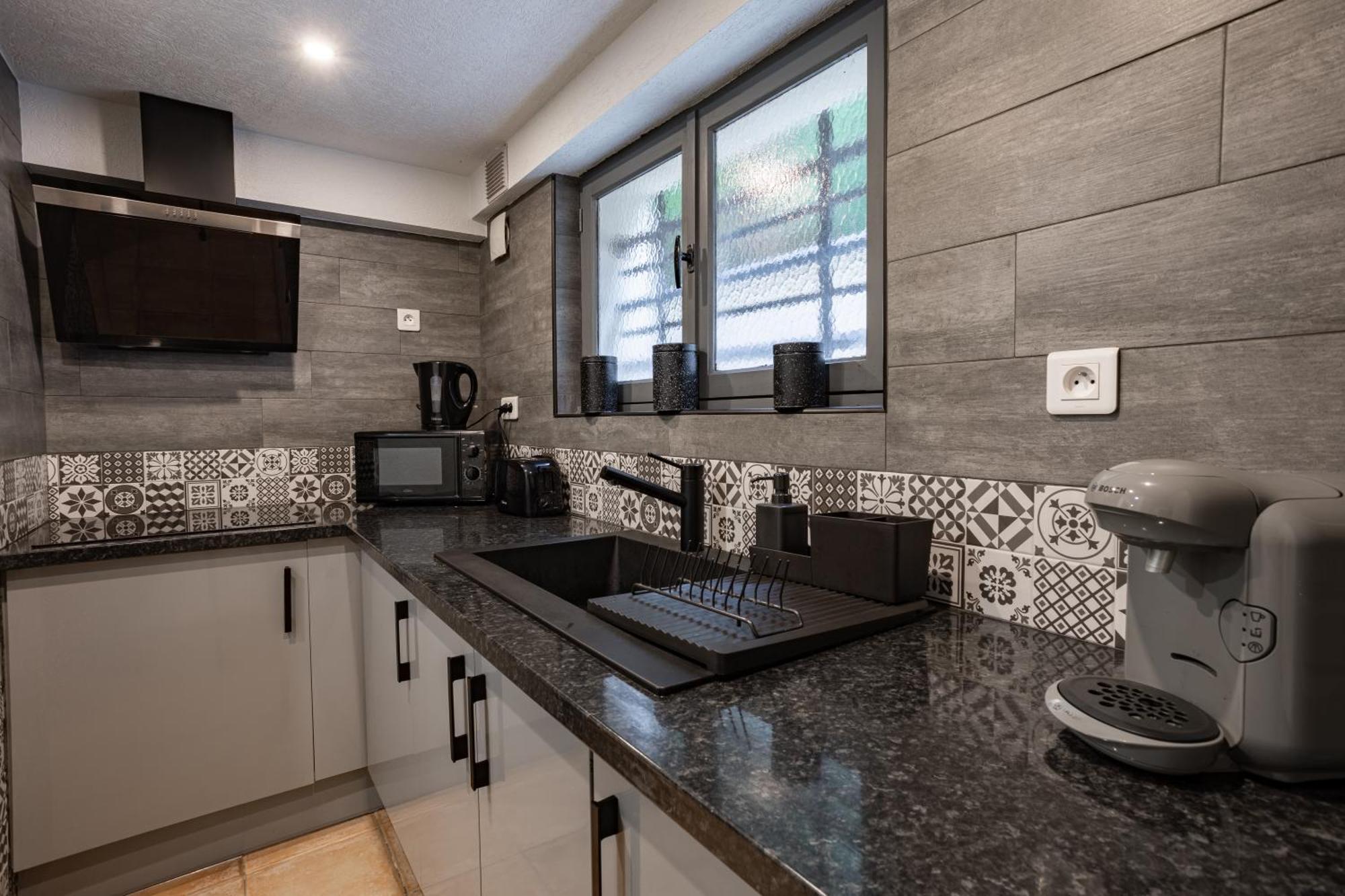 Suite Avec Jacuzzi Proche Paris & Disneyland Pontault-Combault Bagian luar foto