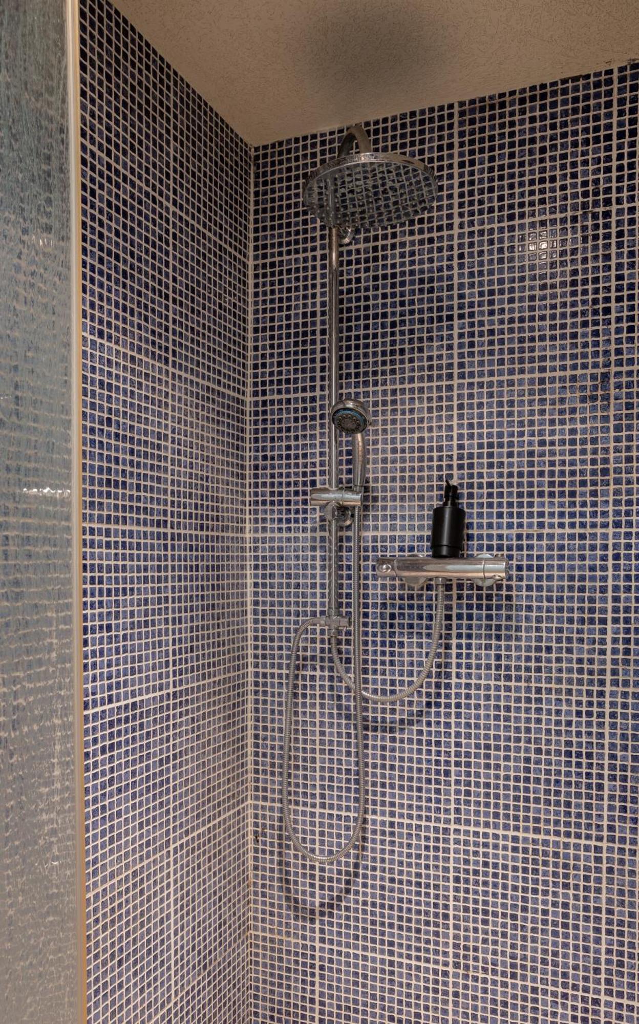 Suite Avec Jacuzzi Proche Paris & Disneyland Pontault-Combault Bagian luar foto