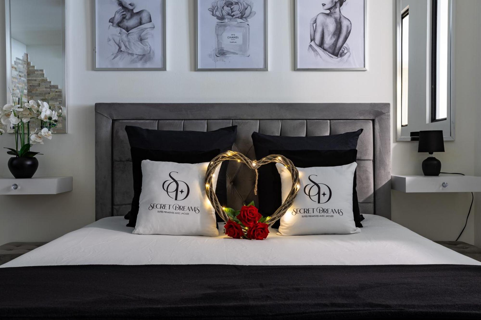 Suite Avec Jacuzzi Proche Paris & Disneyland Pontault-Combault Bagian luar foto